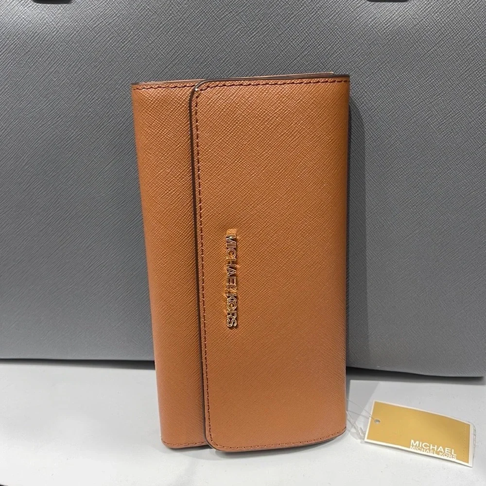 MICHAEL KORS JET SET TRAVEL LARGE TRIFOLD WALLET LUGGAGE COLOR